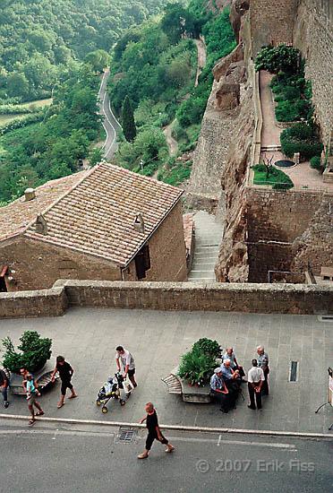 Assisi - click to continue