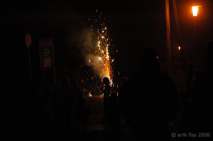 Fireworks, Albulapass - click to continue