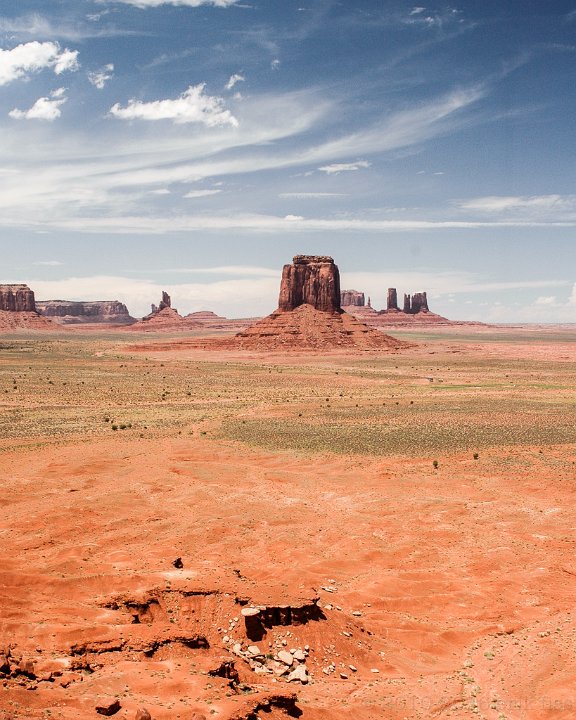 Monument Valley - click to continue