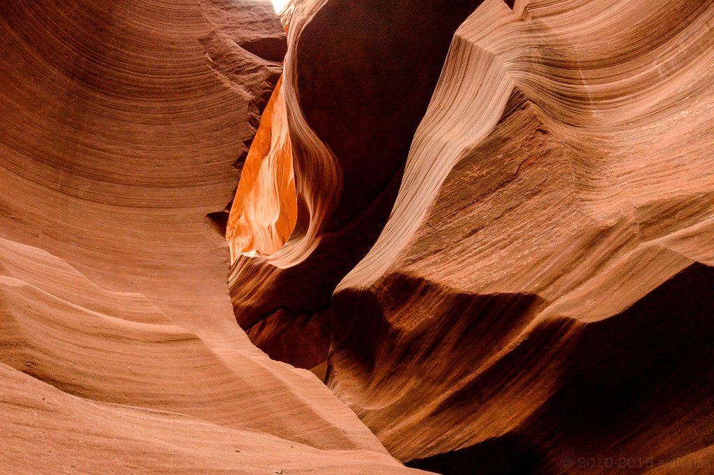 Lower Antelope Canyon - click to continue