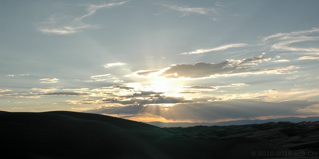 Great Sand Dunes NP - click to continue