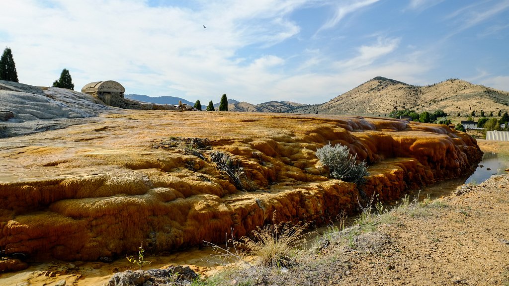 Geyser, Soda Springs, ID - click to go back to thumbnails