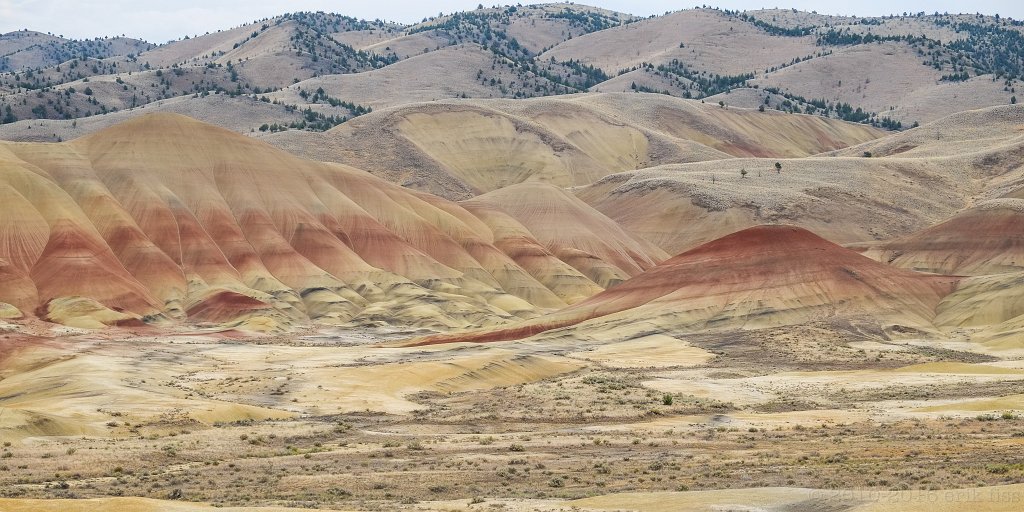 John Day Fossil Beds NM, Painted Hills - click to continue