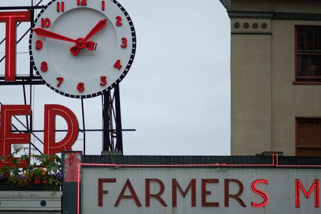 Pike Place Mkt. - click to continue